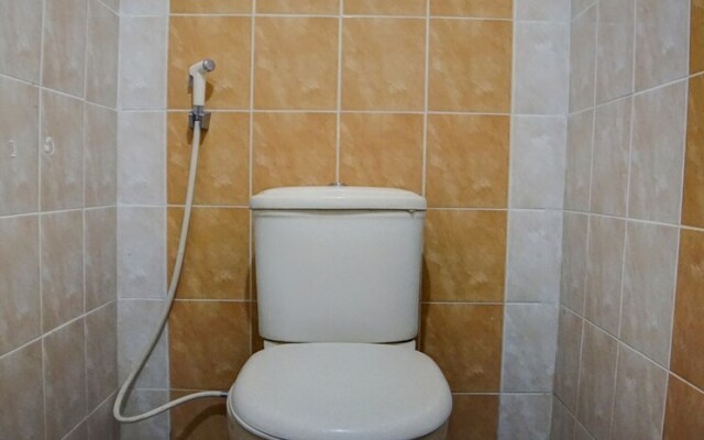 OYO 92820 Guesthouse 899