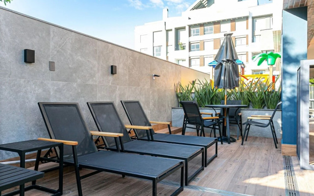 Apt w/ Swimming Pool 6min From Jurere Beach Jpr217