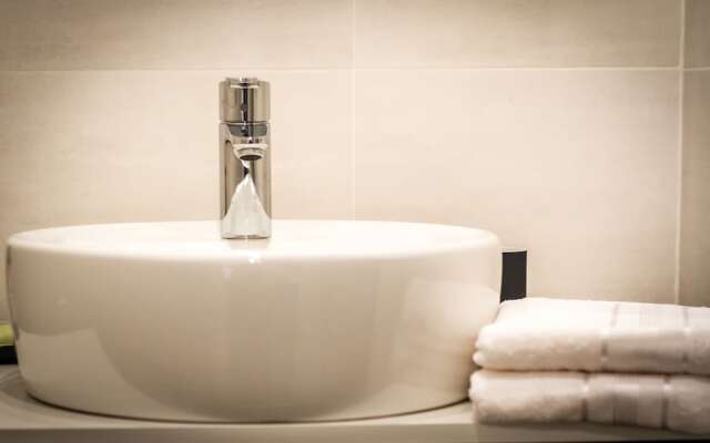 JOIVY Chic Studio in Como Centre