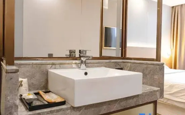 Guangzhou Yunyi Selected Hotel
