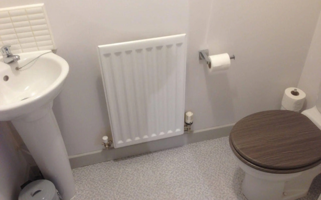 The Beeches - Serviced Duplex Apartment