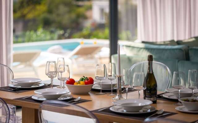 Sun Dance Luxury Villas Resort