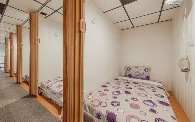 Sun Moon Lake Jinlongshan BnB