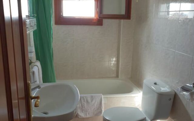 Hostal Rural Ruta de las Nieves