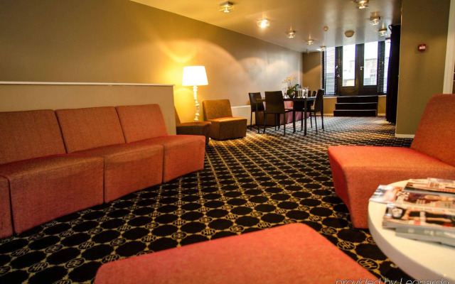 Отель Cornelisz