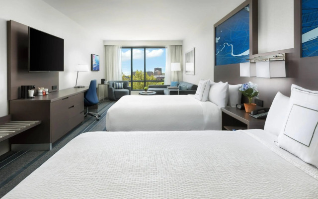Courtyard by Marriott Boston-Cambridge