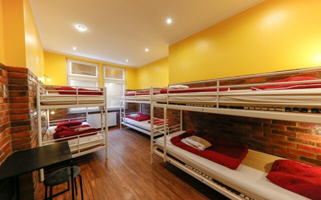 Do Step Inn Hotel - Hostel