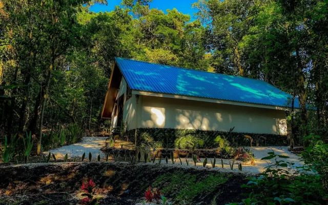 Tityra Lodge