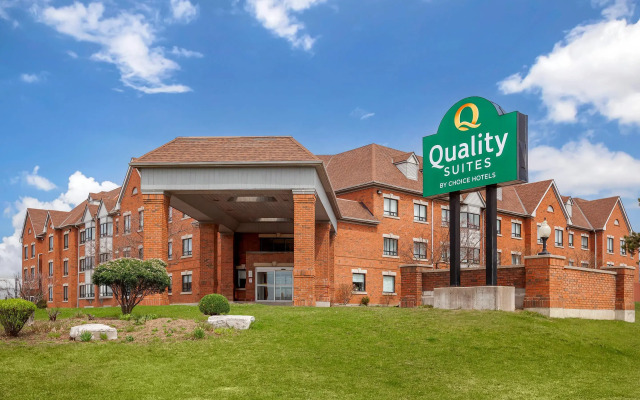 Quality Suites Whitby