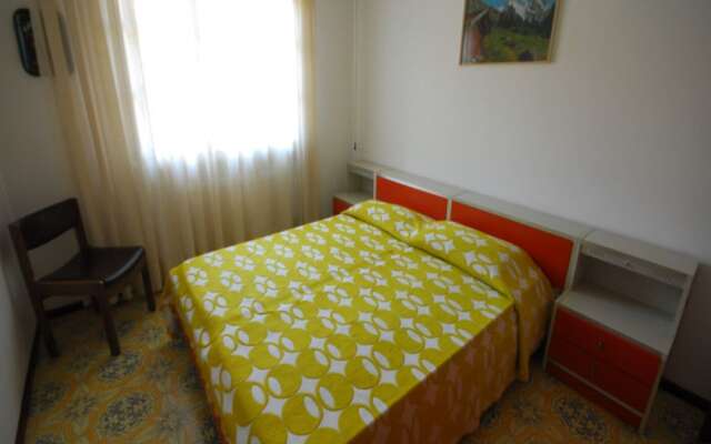 Villa With Private Garden Great for Children