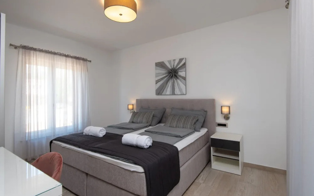 Holiday Villa Olive Tree