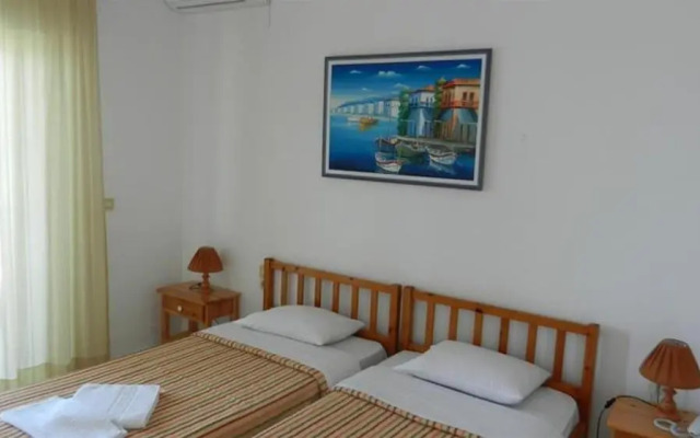 Zorbas Beach Hotel