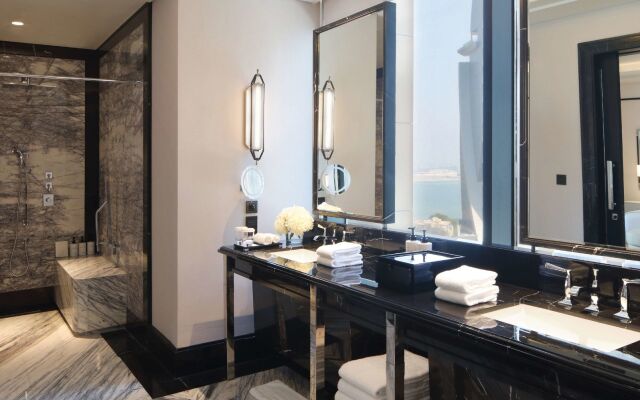 Waldorf Astoria Doha West Bay