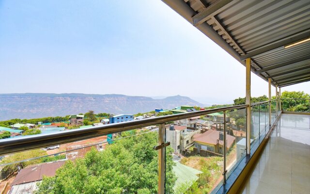 Fabhotel Bright Holidays