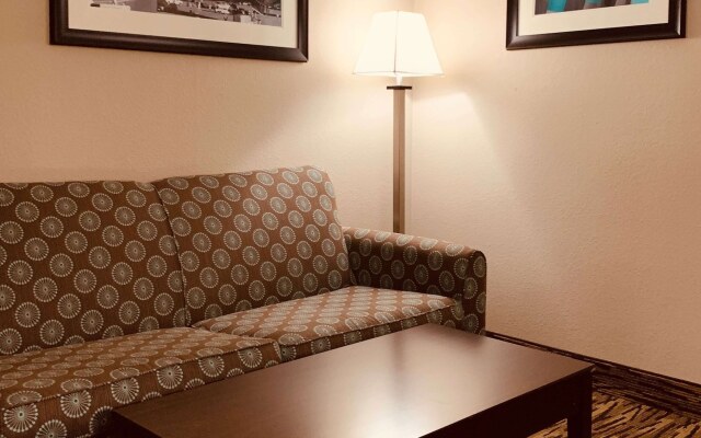 SureStay Plus Hotel by Best Western Plano