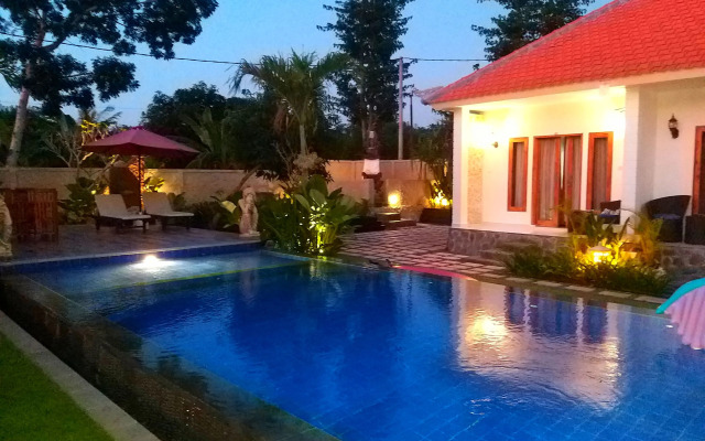 Adi Abian Villas