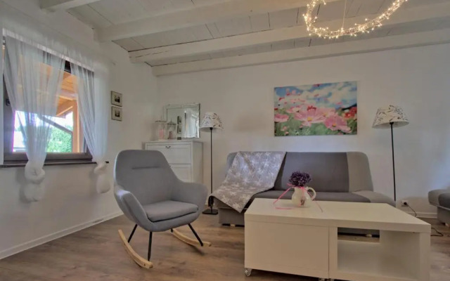 Bajkowy Domek Nad Samym Jeziorem