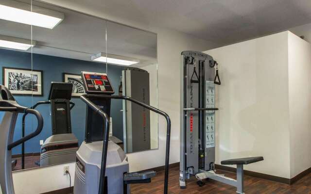 Quality Inn & Suites NJ State Capital Area