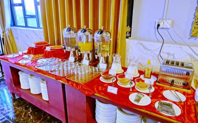 Royal Ruby Hotel