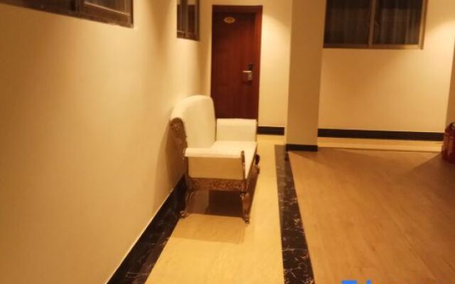 Yayao Express Hotel