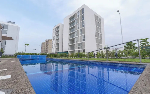 Modern Apartment with Terrace and Pool