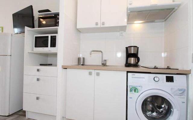 Appartement Balaruc-les-Bains, 1 pièce, 2 personnes - FR-1-553-37