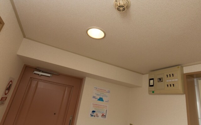 EX Hamamatsu Apartment 501