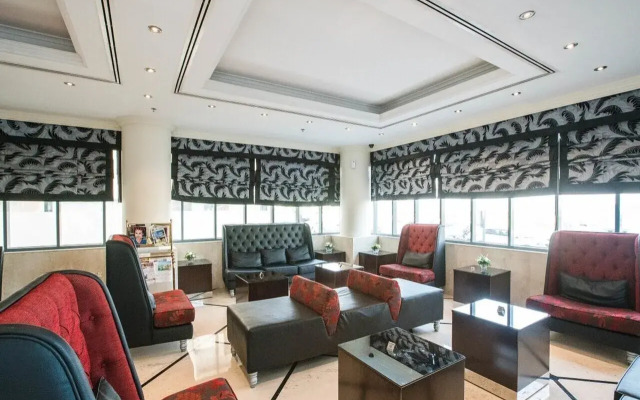 Sun & Sands Seaview Hotel