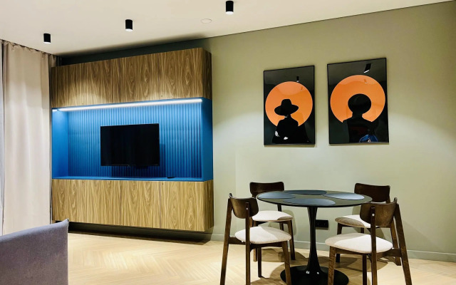 UzorApart Дизайнерская квартира у набережной, парковка, вид на закат