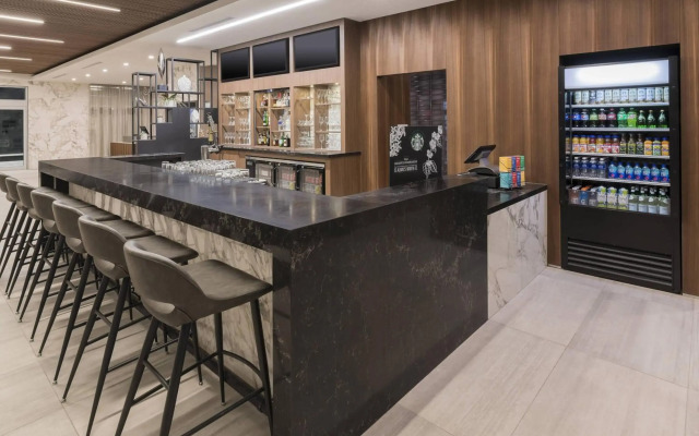 Courtyard by Marriott Burlington