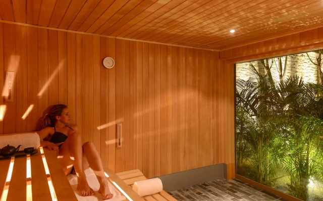 NIZUC Resort and Spa