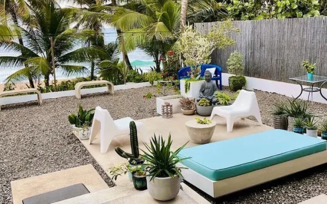 Soberana del Mar Beachfront Villa