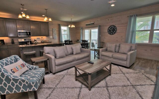 Romeo Beach by Youngs Suncoast