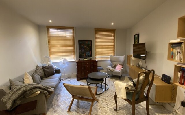 Stunning 2-bed Apartment in London
