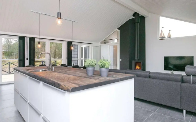 10 Person Holiday Home in Jerup
