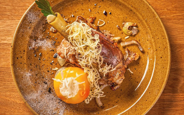 Dependence Hotel Golf