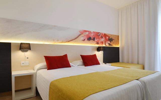 azuLine Hotel Bergantín