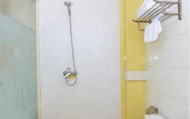 Qingdao Hai Qing Yuan Business Hotel