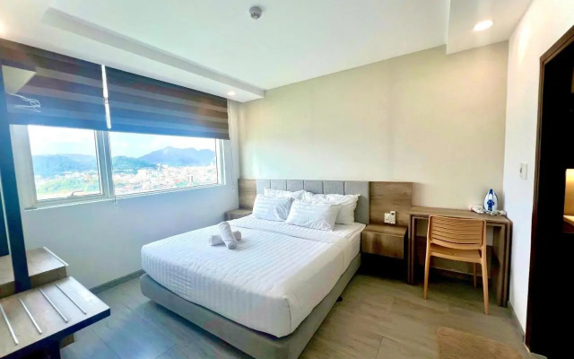 Royal Apartment in Muong Thanh