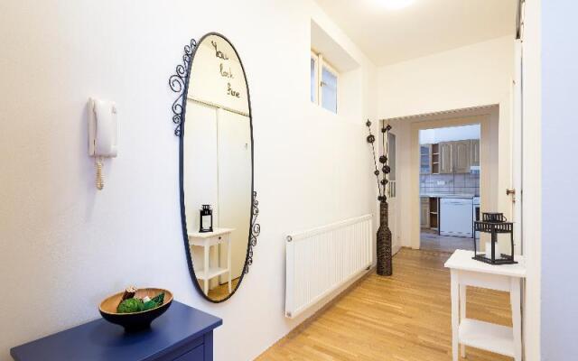 Old Town - Templova Apartments