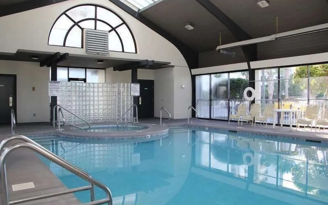 Pelican Pointe 1406 by RedAwning