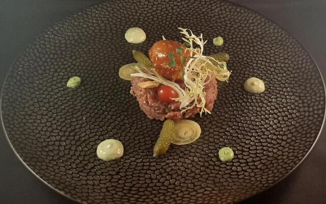 Hotel - Restaurant - Cafe- Geertien