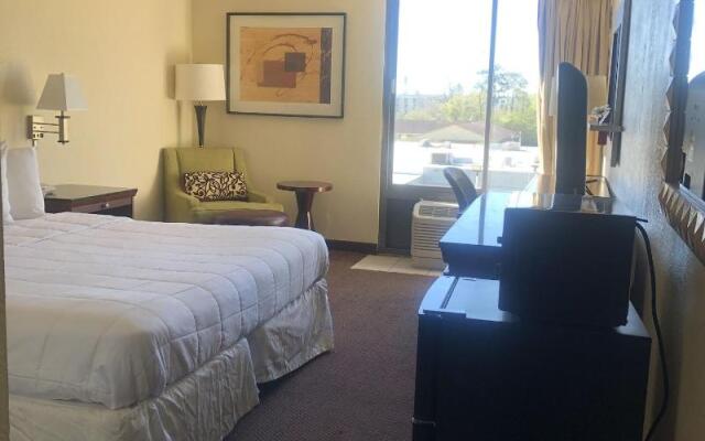 The Grand Hotel Spindletop