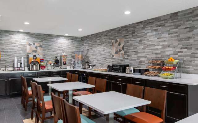 Microtel Inn & Suites by Wyndham Augusta/Riverwatch