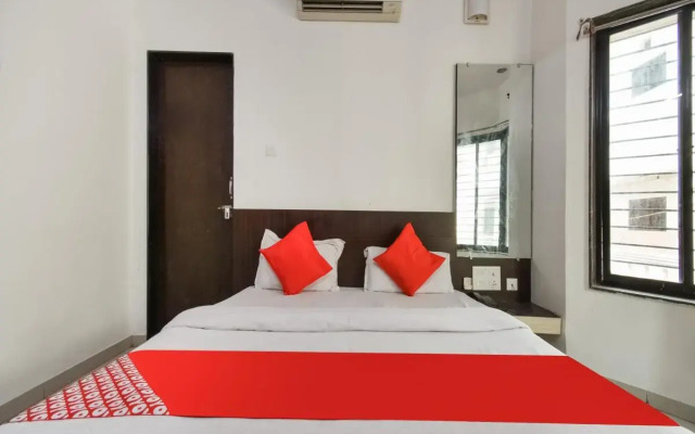 Oyo Flagship 76407 Hotel Sai Suman Palace