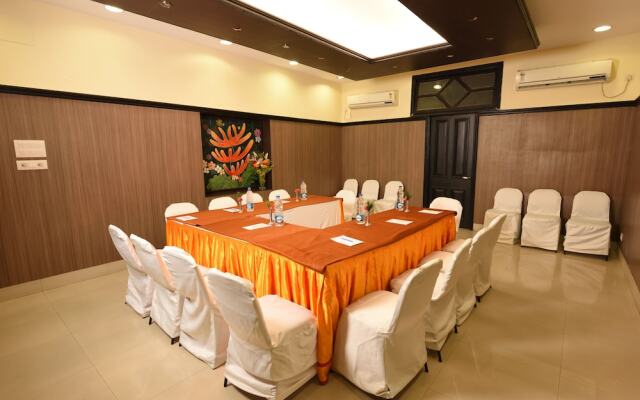 OYO 6760 Chowdhury Estate Premium