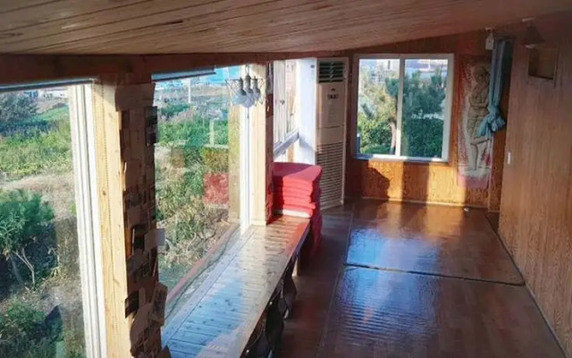 Jeju Stay Breeze Guest House