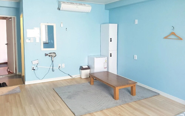 Tongyeong With Guest House