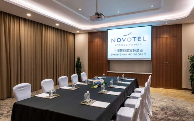 Novotel Shanghai Hongqiao Hotel