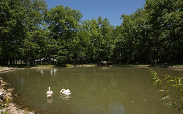 New Harmony Inn Resort and Conference Center